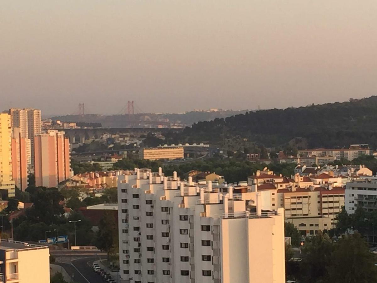 Skyscraper Riverview Lisbon With Indoor Pool 외부 사진